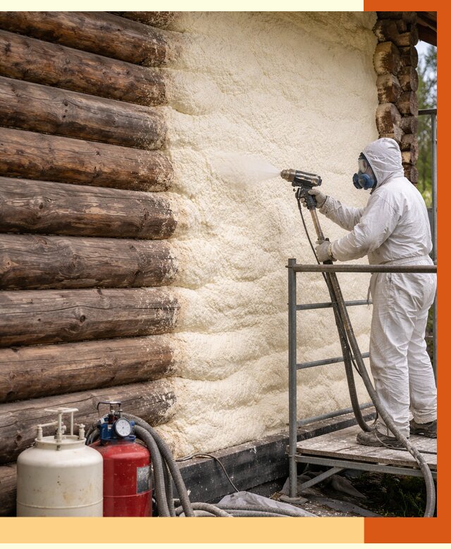 Утепление бревенчатого дома ППУ в Сланцах под ключ от 6458 руб. | ТепломастерСлы